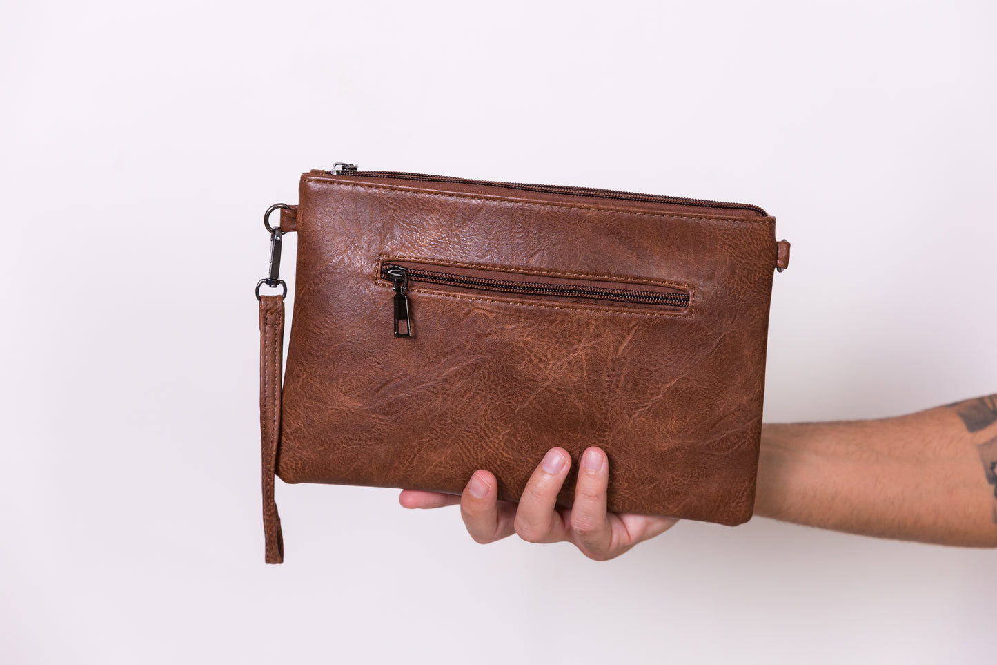 Pochette pelle ecologica martellata collection CasaPago Not Saudades Couture
